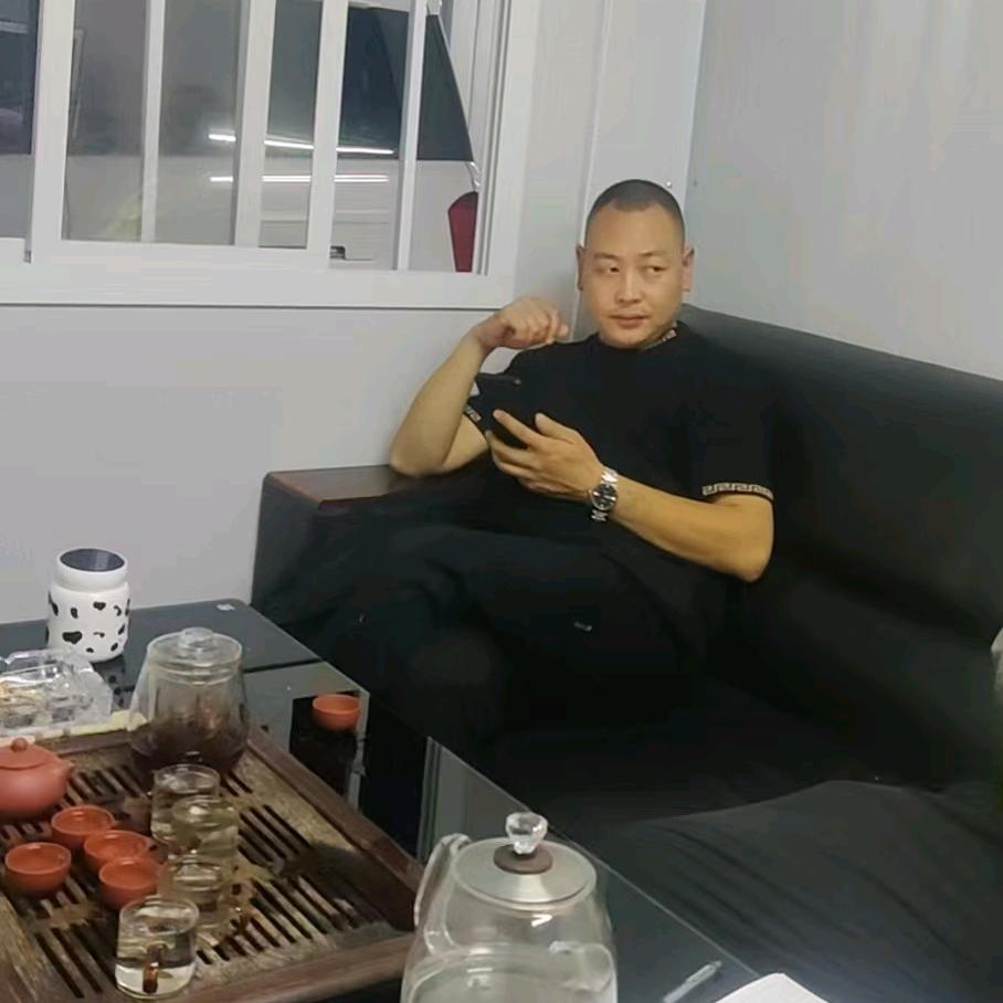 包工头 磊哥