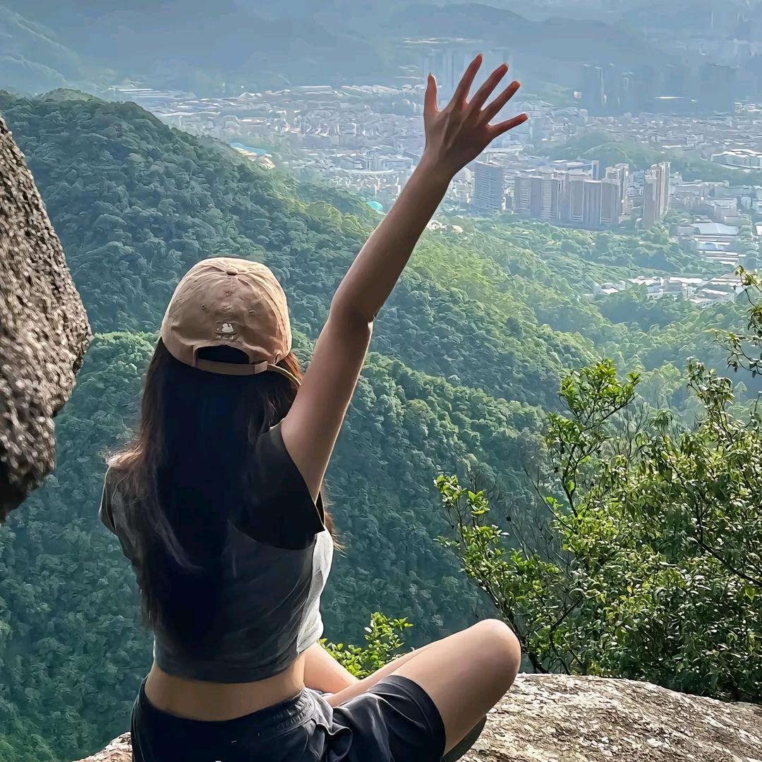 ღ ◔.̮◔✧栗落知秋👑