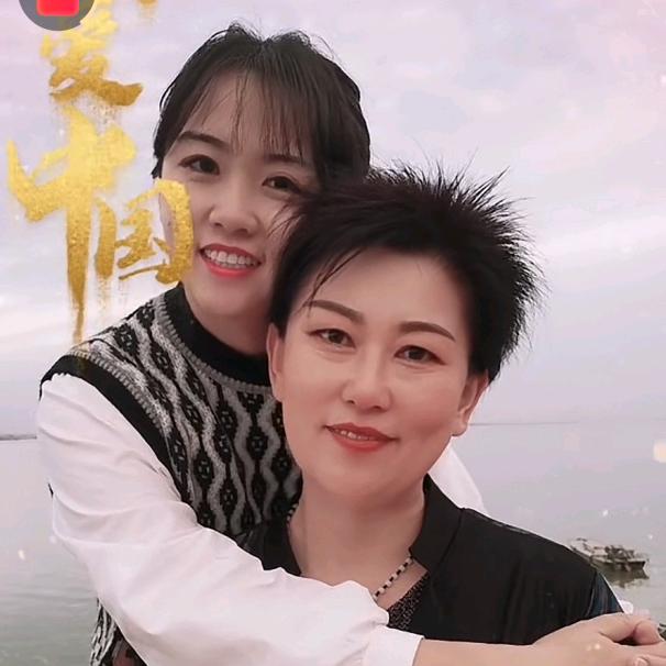 短发姐姐（女儿小慧）