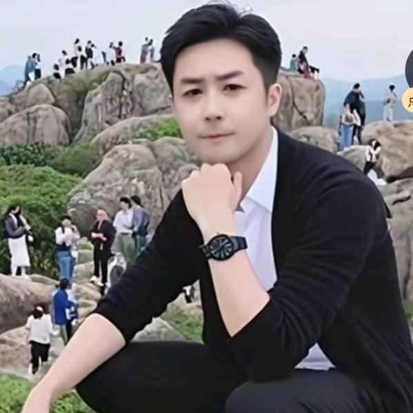 飞天兔（华哥）