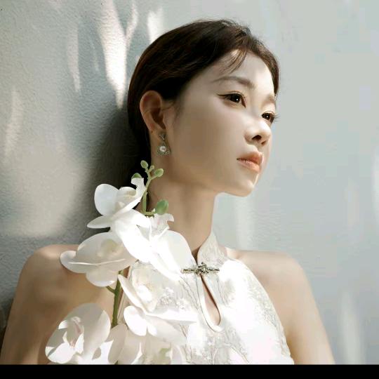 一尧（时尚穿搭）