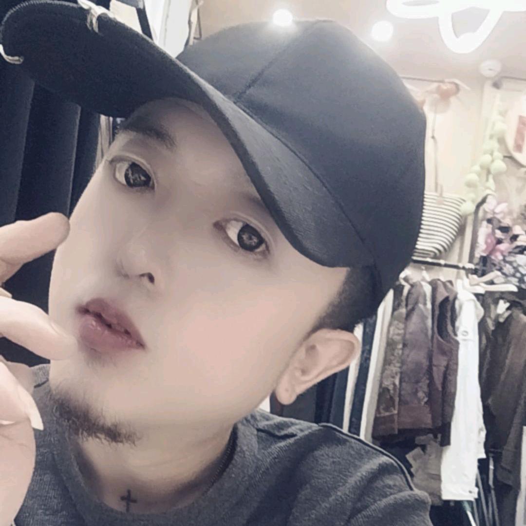 招财服饰