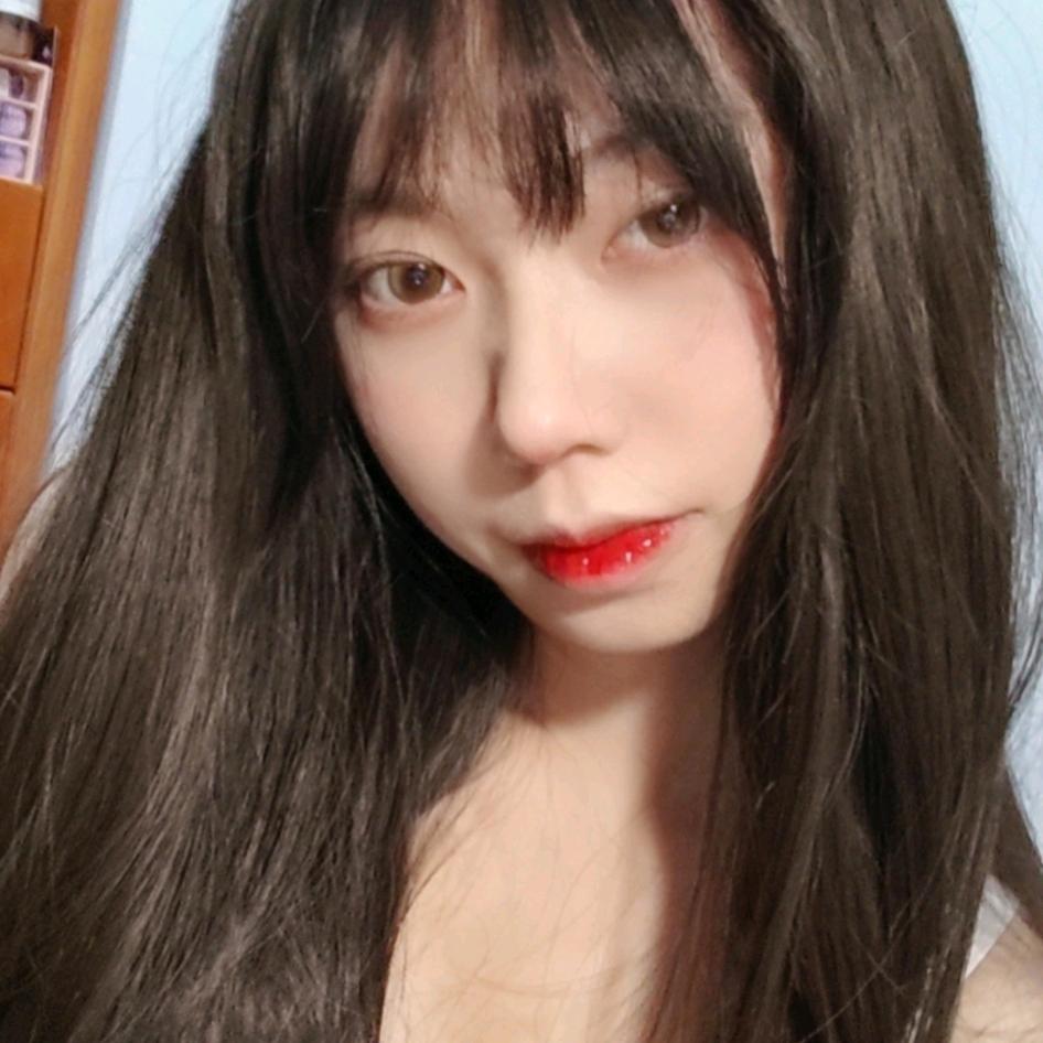 是小玥同学