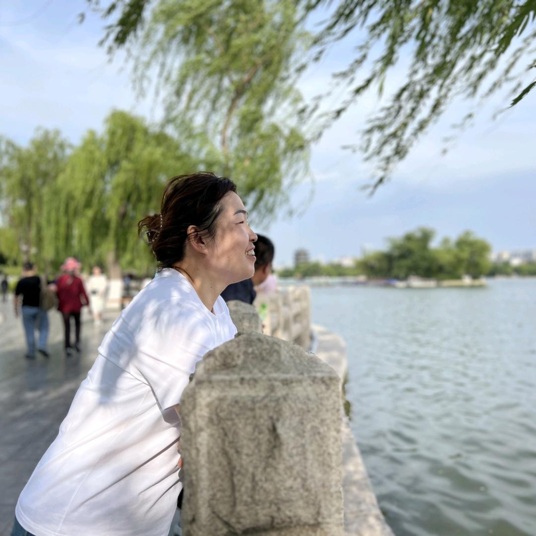 梁水镇鑫达家具广场