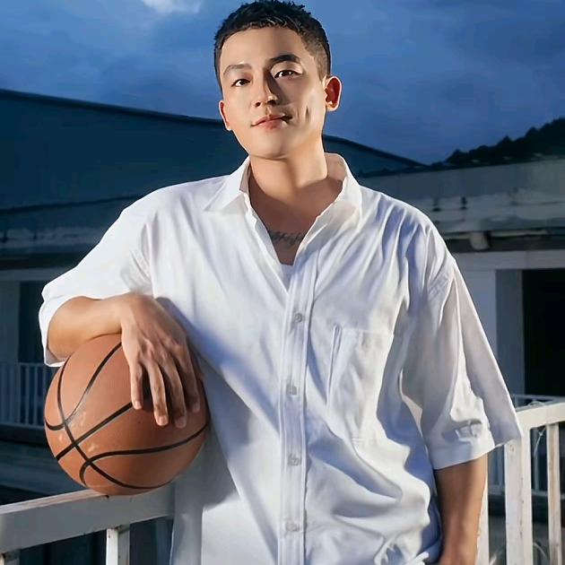 白馬　　　　　　　　　　　　╲