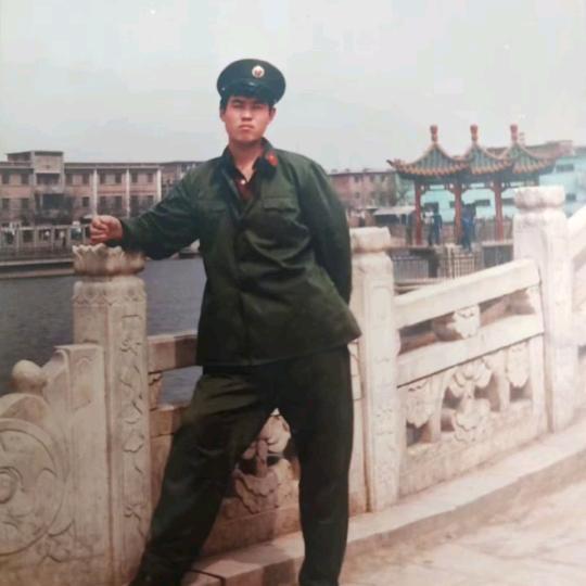 杨建文