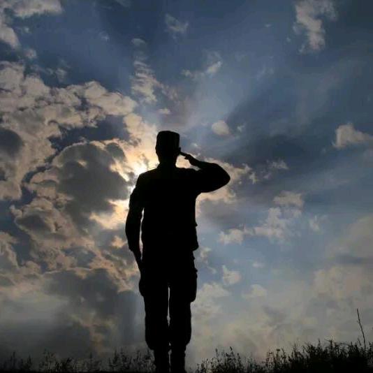 木子李👈👈👈