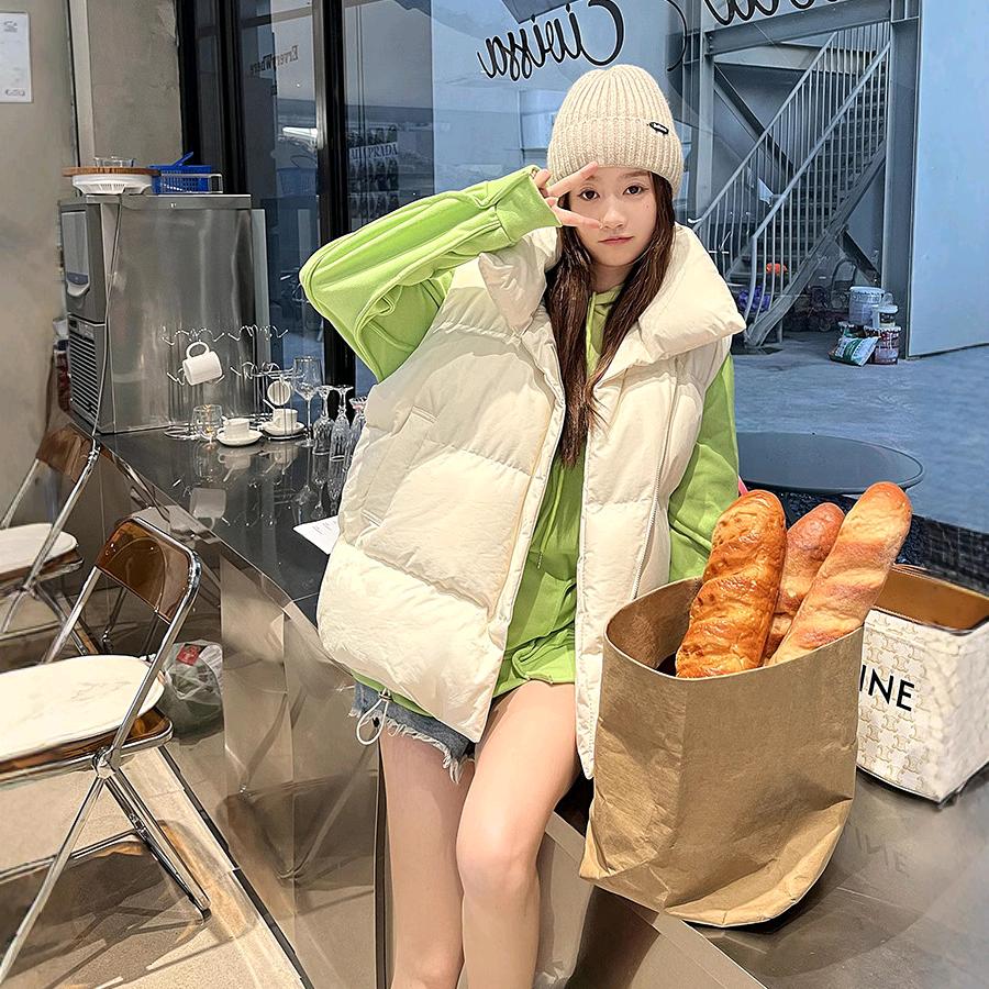 紫跃时尚女装店