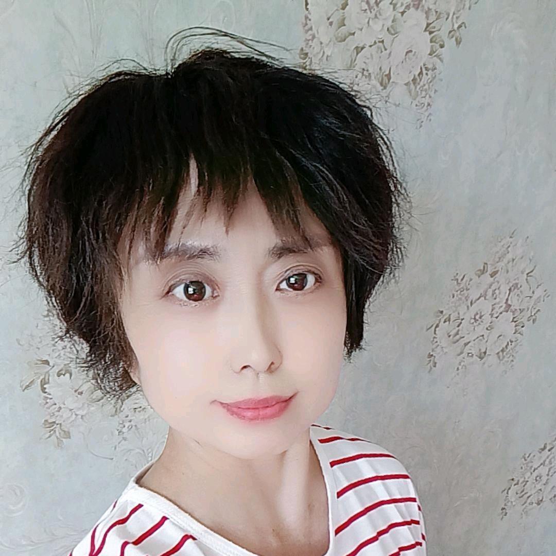 裴