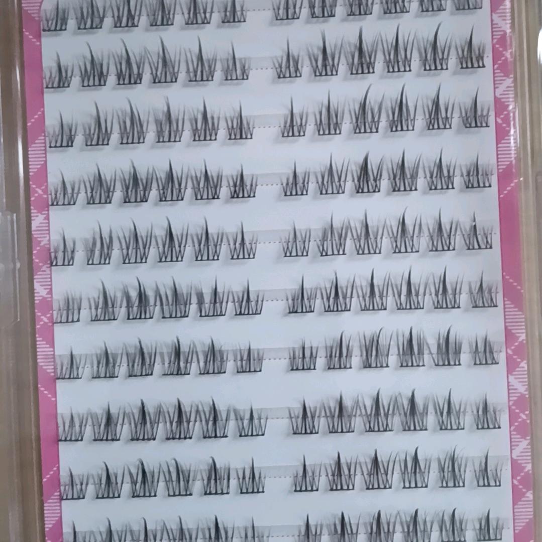 彤彤睫毛