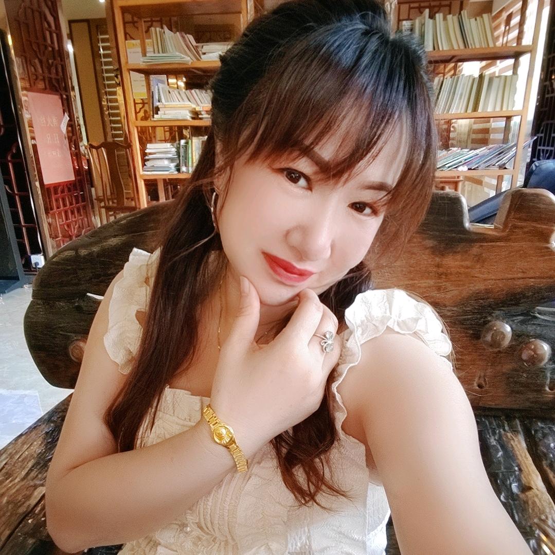 我是开心玫瑰，祝我好运连连财源滚滚到我家