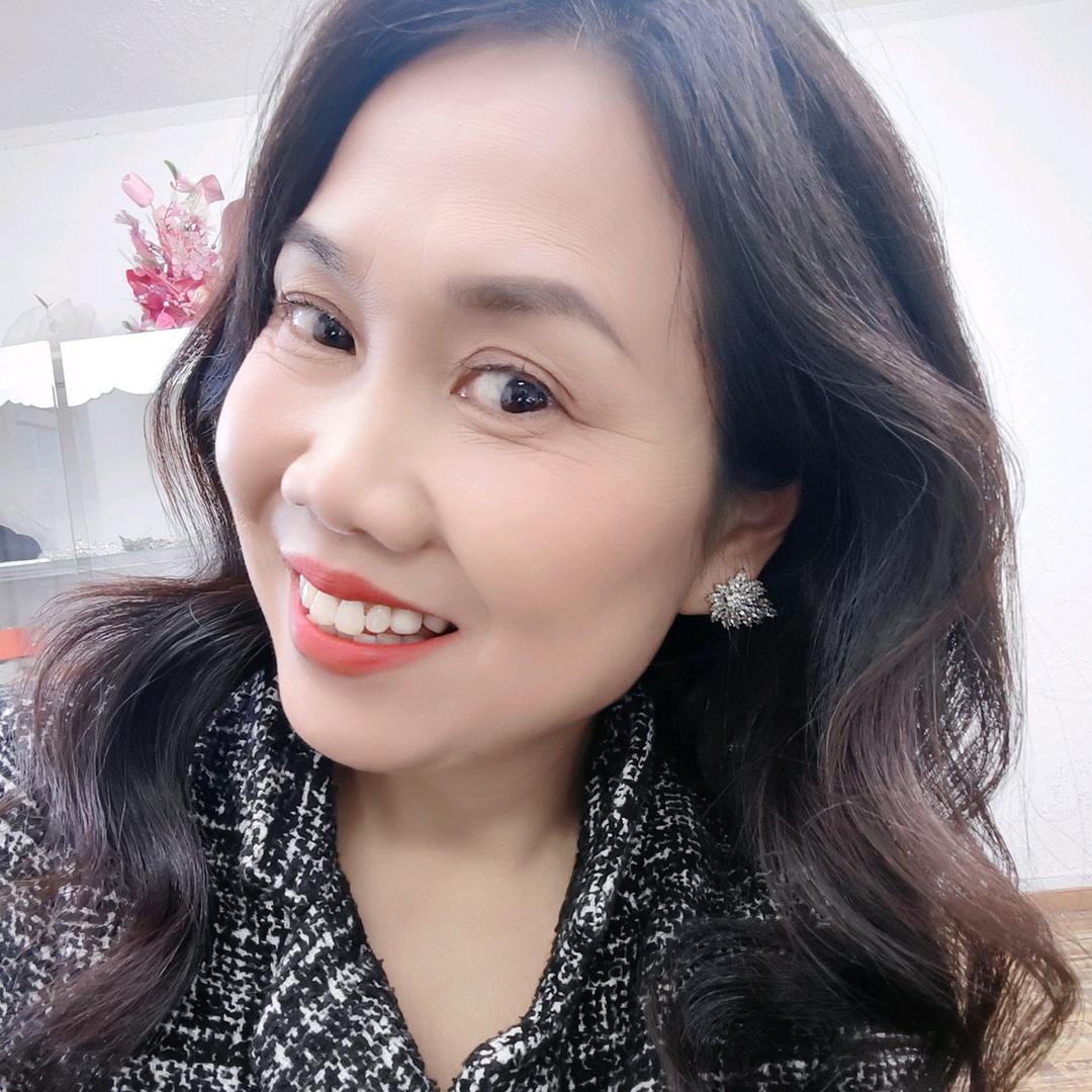 晓昀