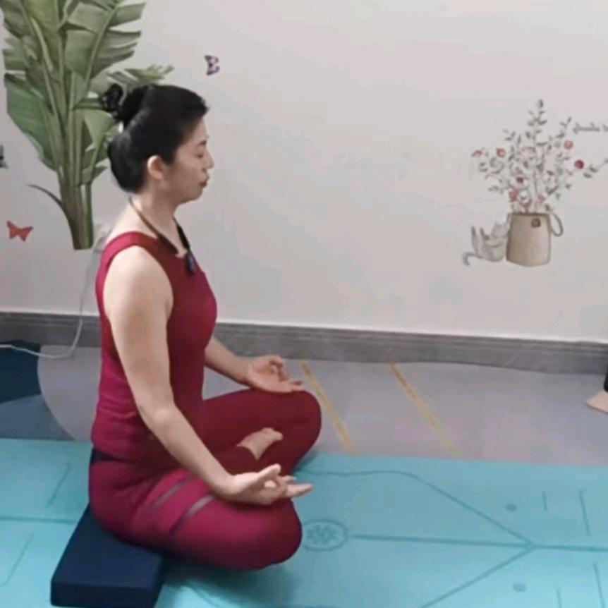 72健康华姐