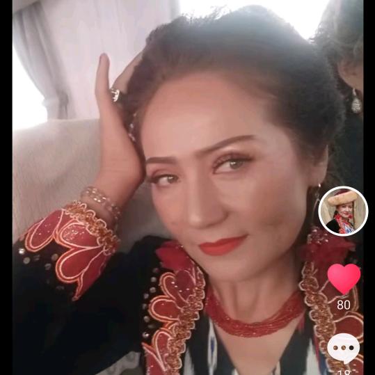 麦丽开姆·麦麦提歌手🎶🎤🎤