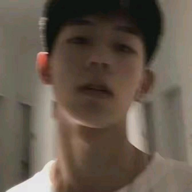 赤峰天翼 小黑教官