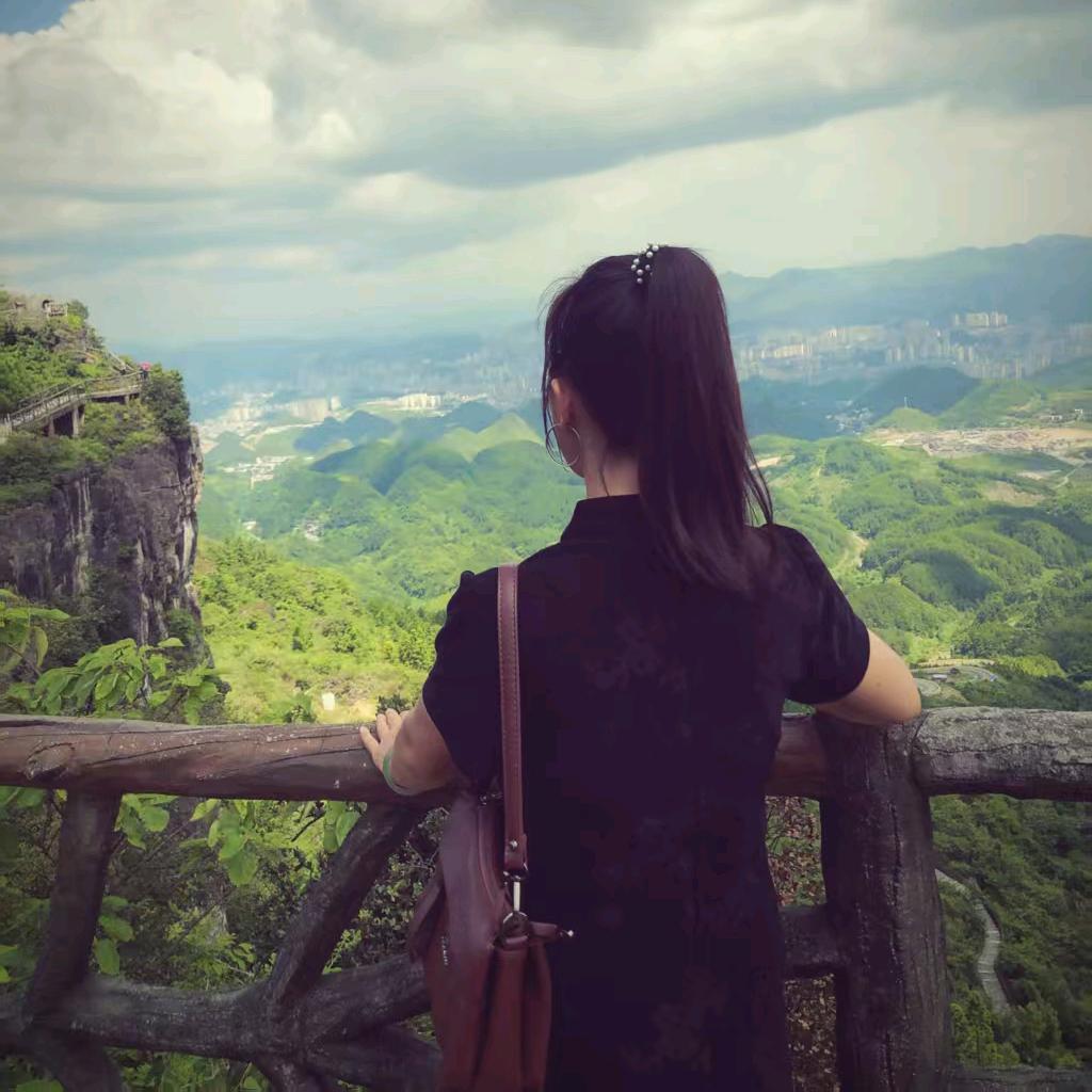 小安安（拒绝连赞）