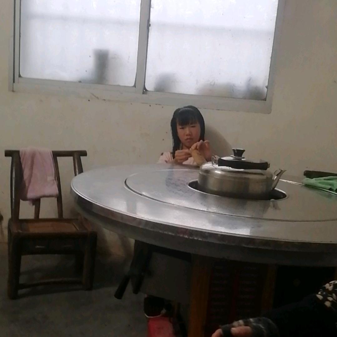 非常好看的美女