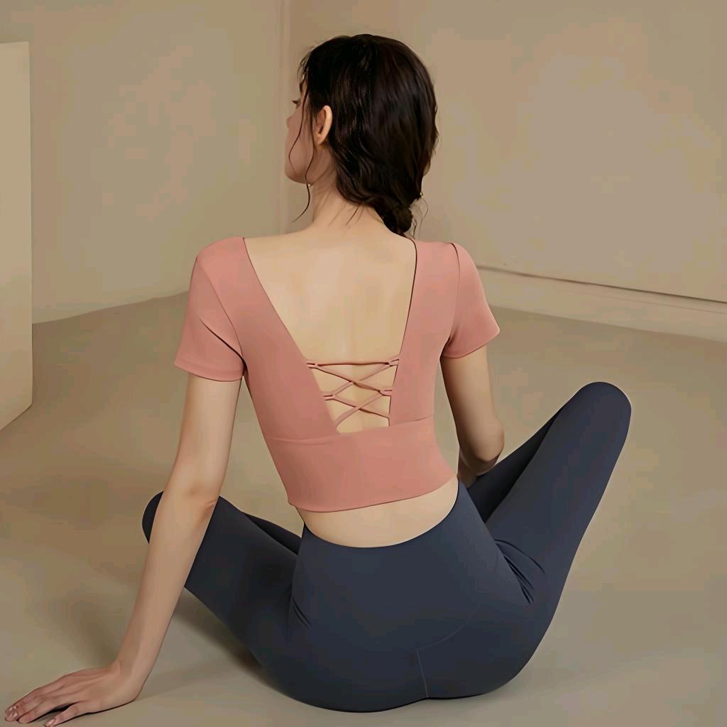 简栩针织服饰瑜伽铺子