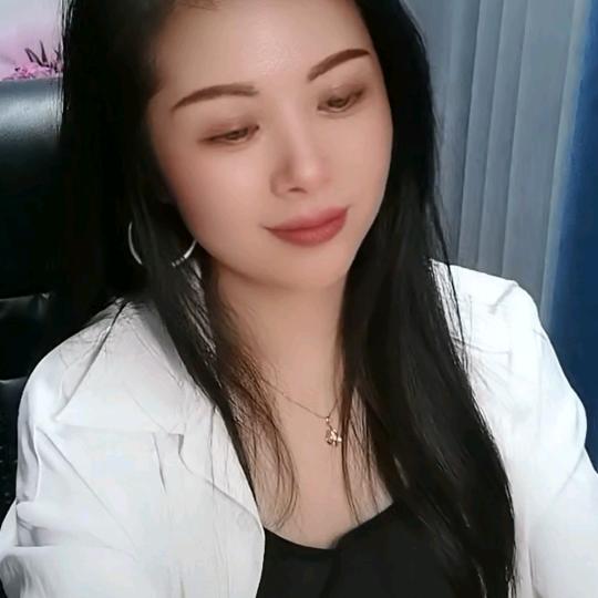 章灵灵