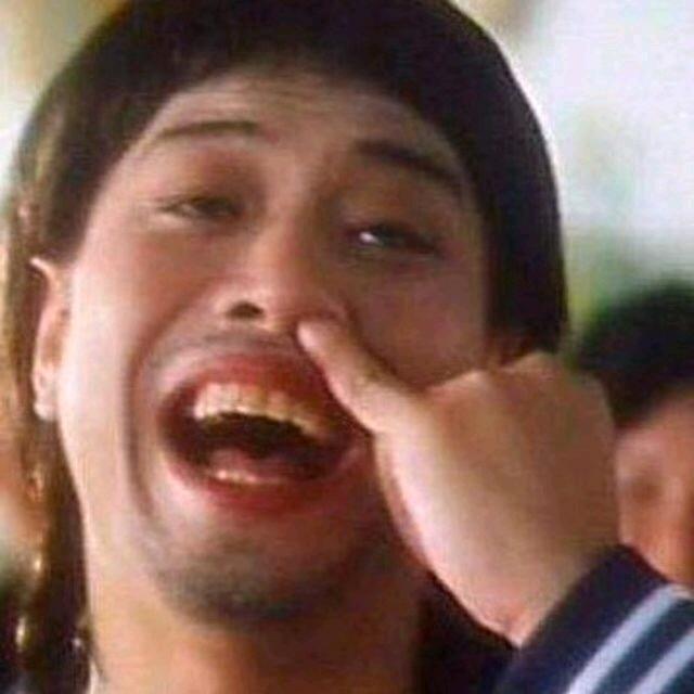 徐维妮爱挖鼻屎