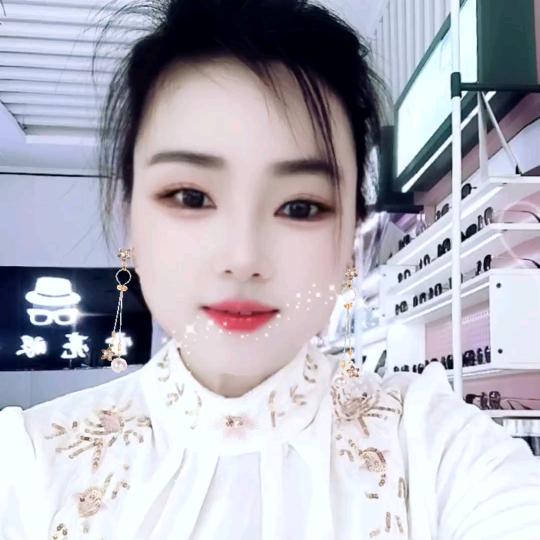 开心快乐三姐