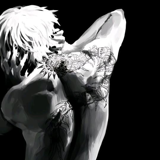 美女落泪我心碎