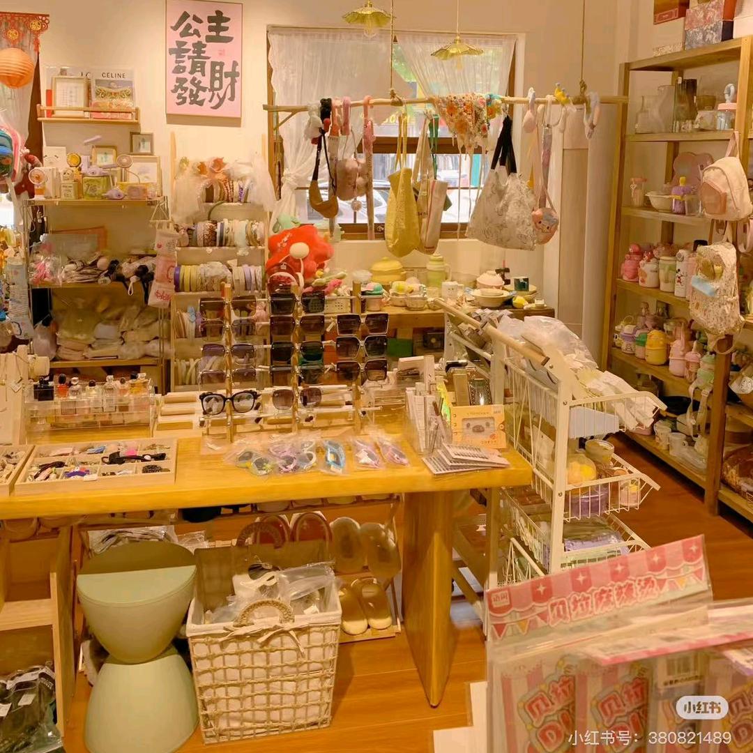 小荷才露尖尖角