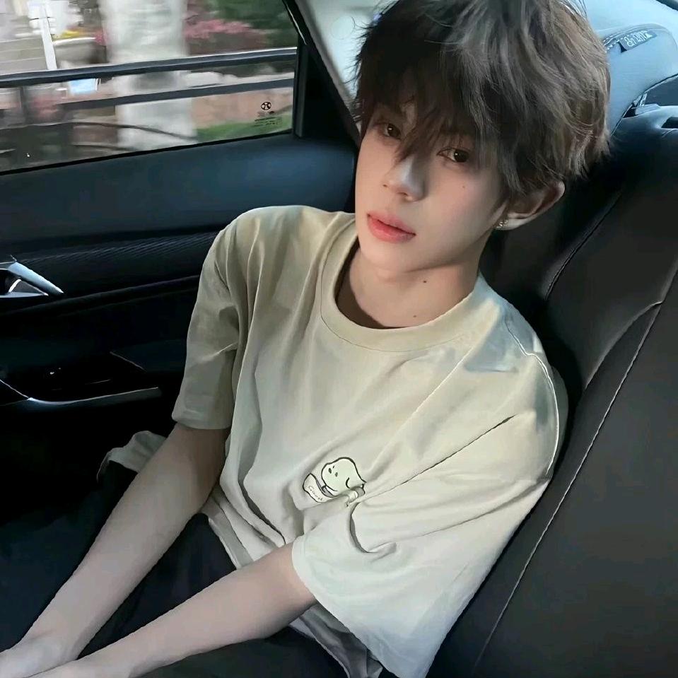emo李