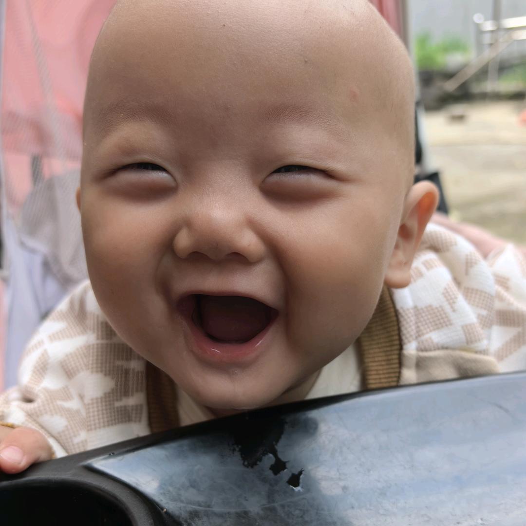 《钱》( ˃̶̤́ ꒳ ˂̶̤̀ )