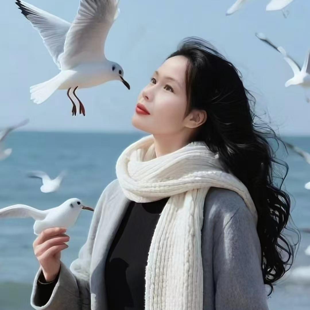 🥀 ᭄淡然💕⁵一笑