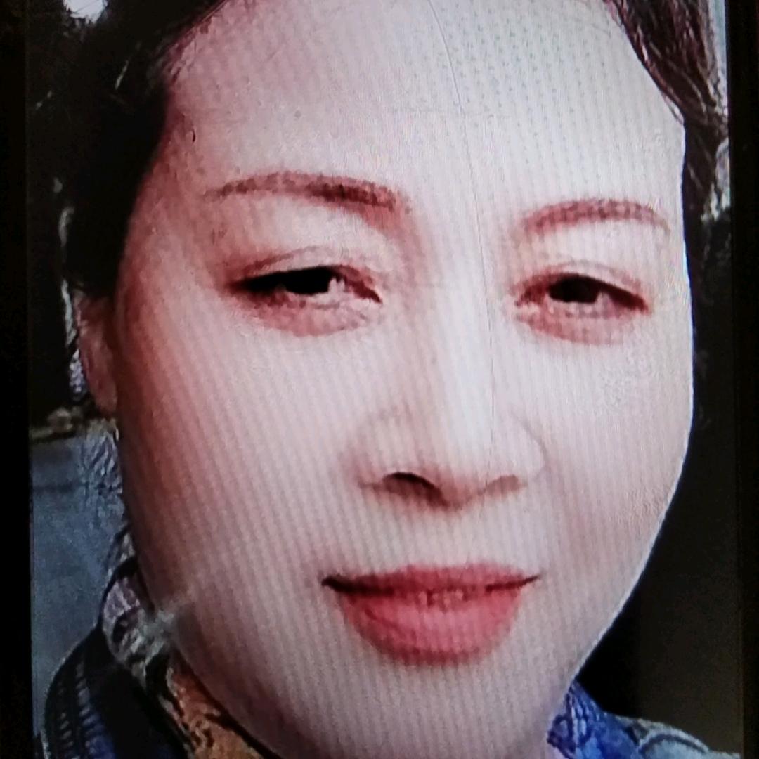 萍姐（每晚八点30开播）