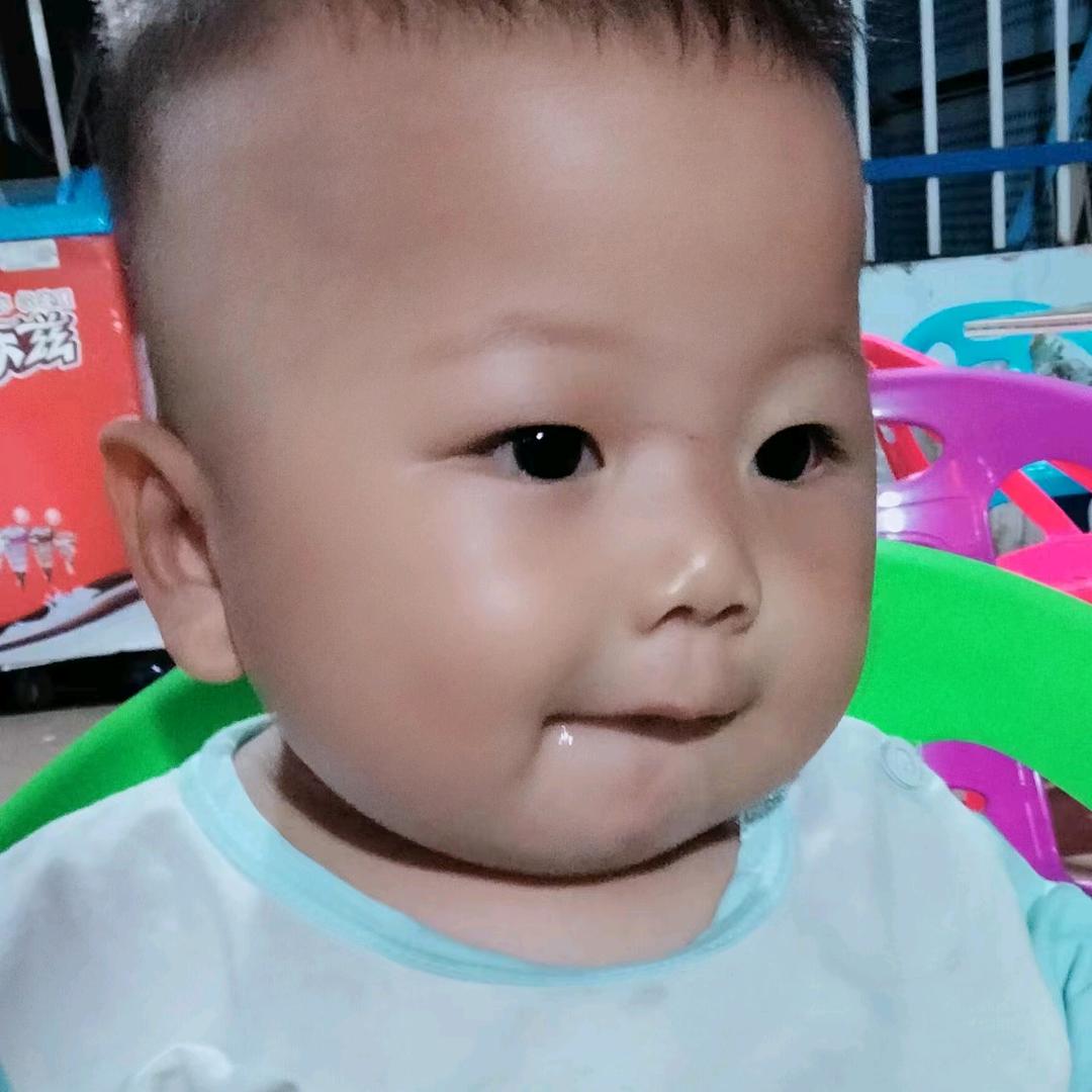 肥龙轮胎店二手轮胎销售部