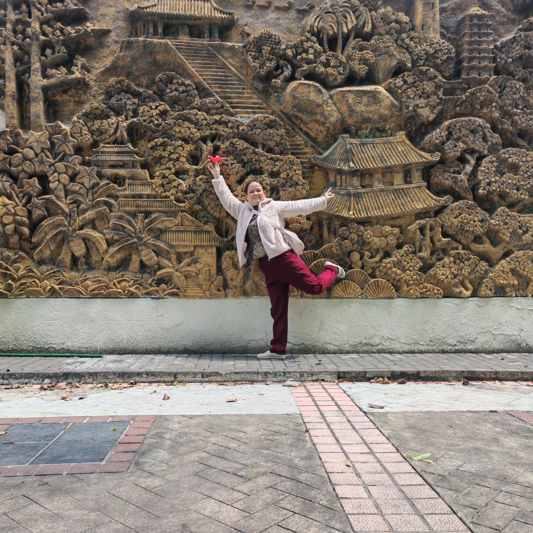 红红火火艳姐姐