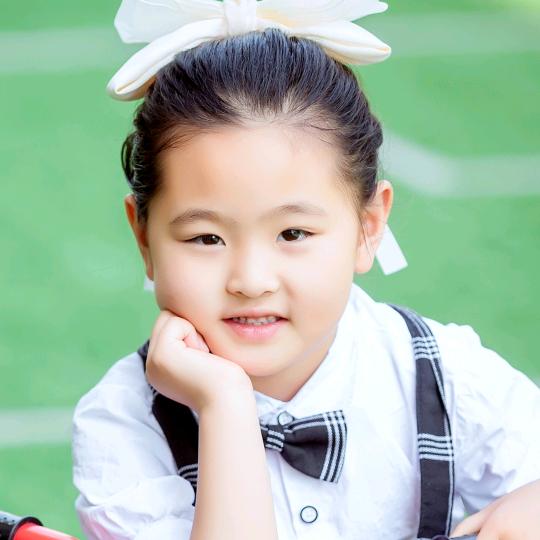 四个朋友（十字镇凤舞九天店）