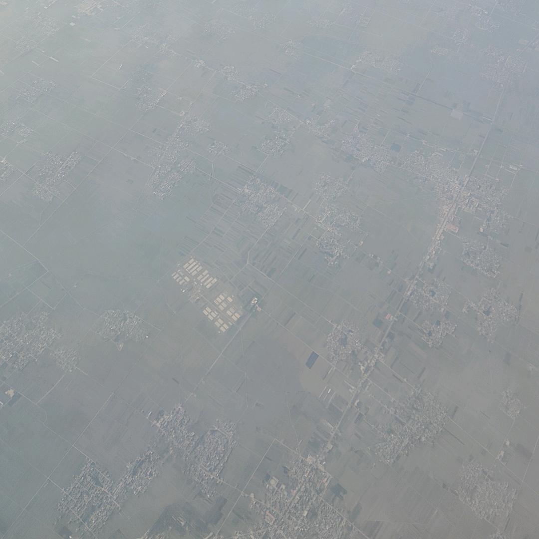雾绕空山