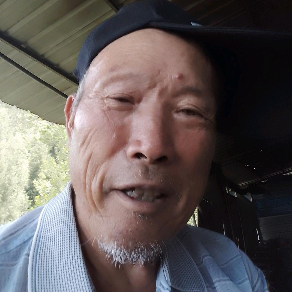 一家人✌✌😄😄