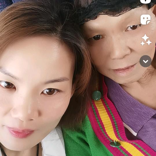 丽丽陪妈妈打怪兽