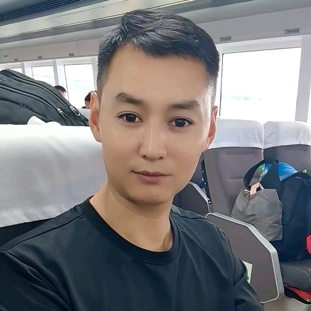 阿诺