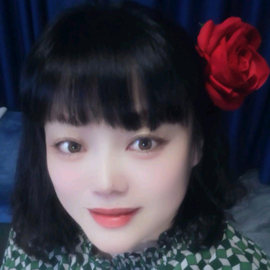 燕晶服饰