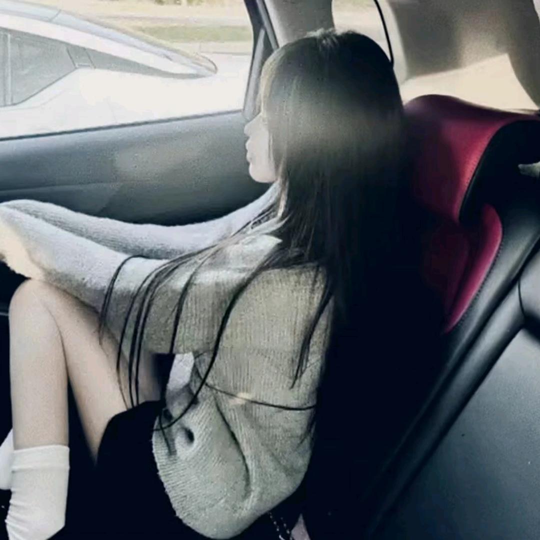 像舔狗一样挽留你