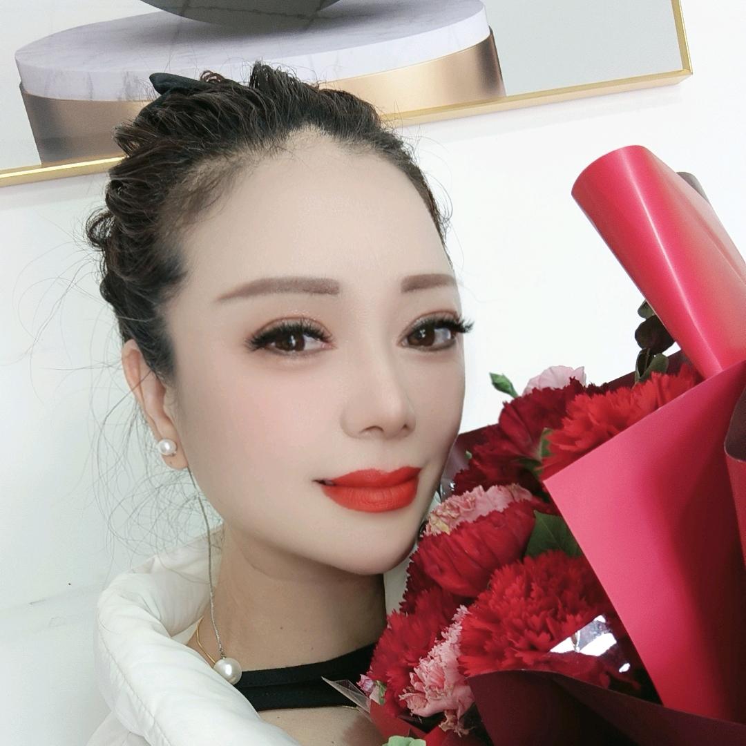 马綵云