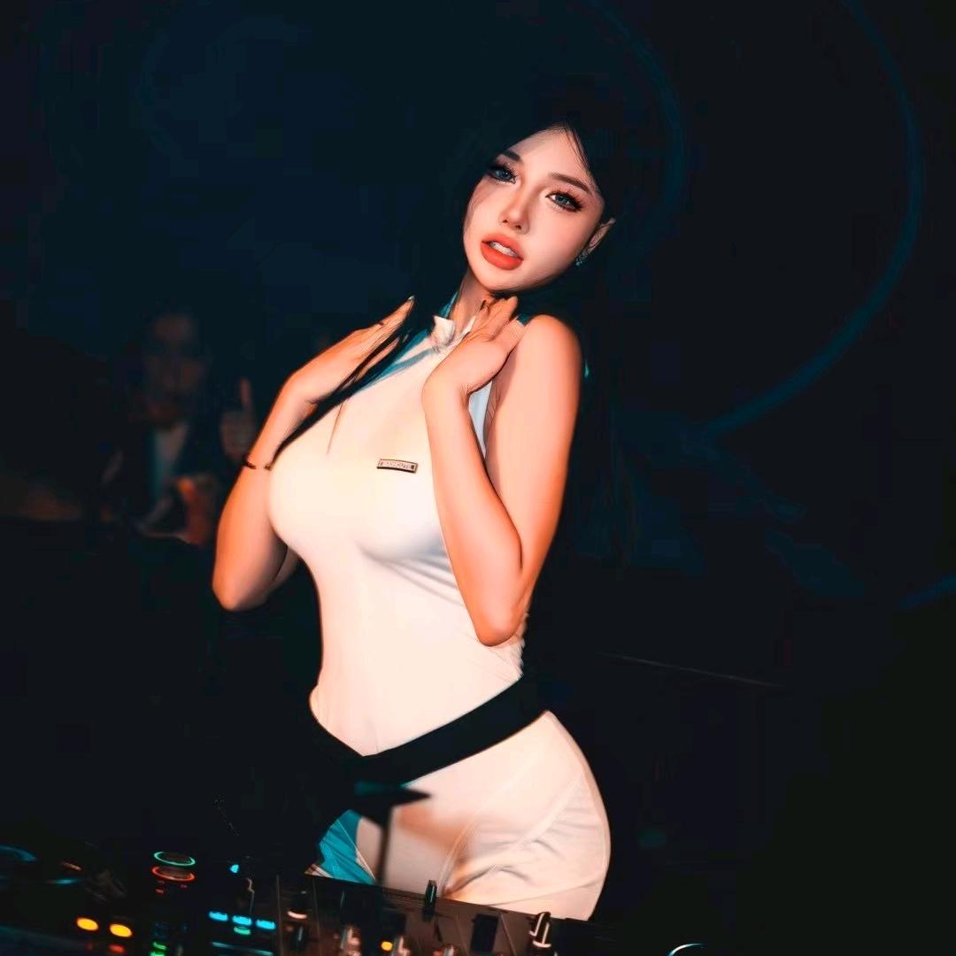 一直在