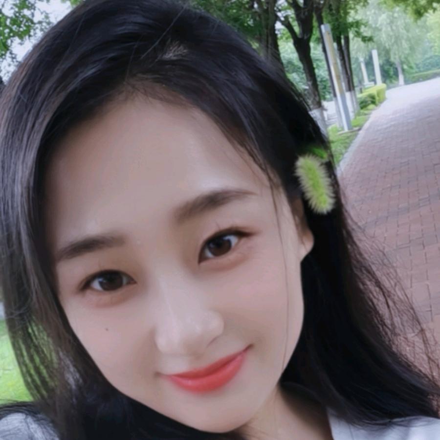 贾真真(*^ω^*)