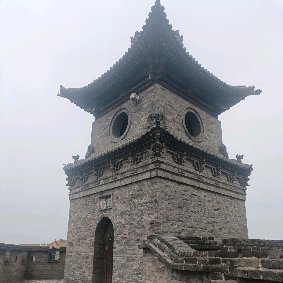 山止川行