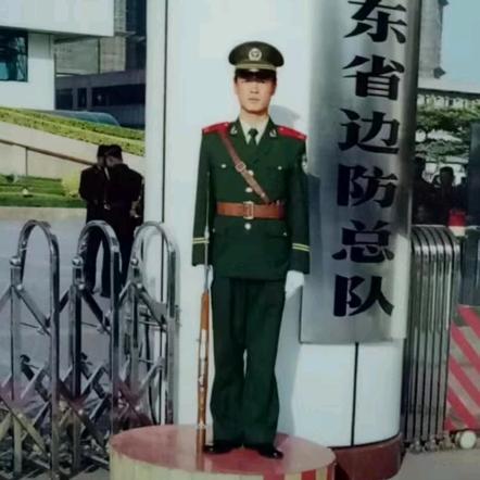 🙈笑敬🙉过往🙊