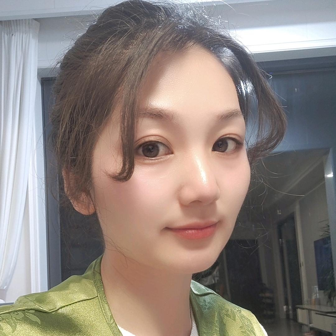 迷糊的静姐姐