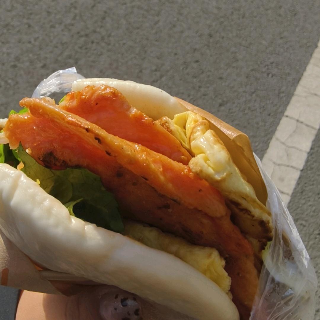 下雨会为你打伞