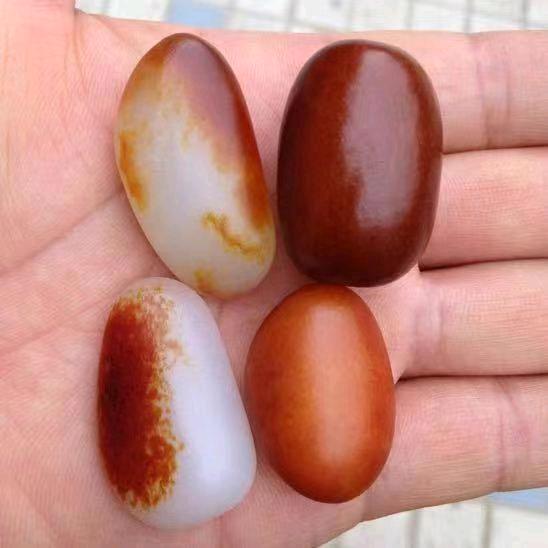 海 阔 天 圻