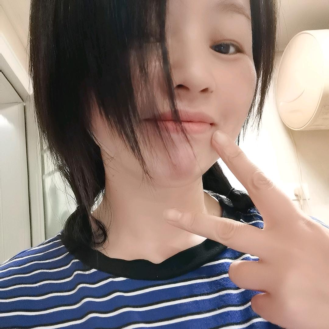 是莫菲呀！