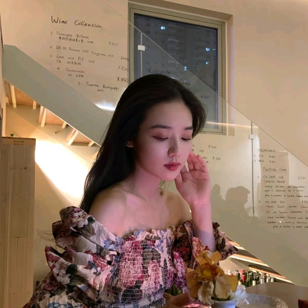 小某吖💕